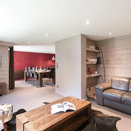 Chic Avec Sauna Et Parking Au Centre De - Fr-1-343-190