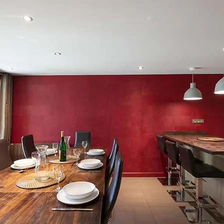 Chic Avec Sauna Et Parking Au Centre De - Fr-1-343-190 Appartement *