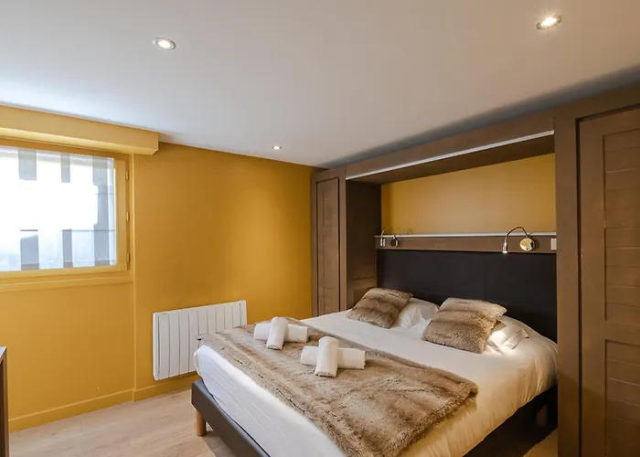 Spacieux Avec Sauna Au Centre De - Fr-1-343-190 Apartman